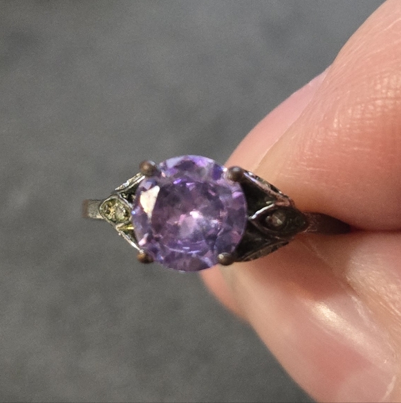 Amethyst Flower Ring - Picture 2 of 5